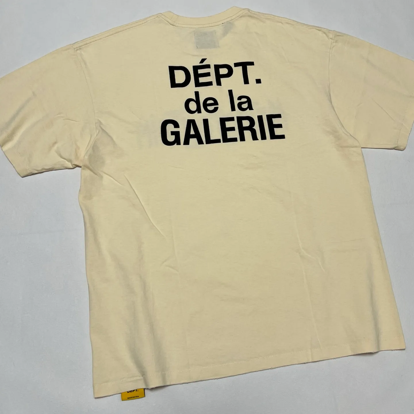 GALLERY DEPT. SELF TITLE TEE New green METROPOLITAN slogan printed short-sleeved Metropolis French TEE Cream S-XL Genuine fabric Original craftsmanship Tube-woven side seam fabric Ready-made garments dyed Same as the original Water slurry printing Breathable and no feel Hand-worn and distressed Top purchasing level